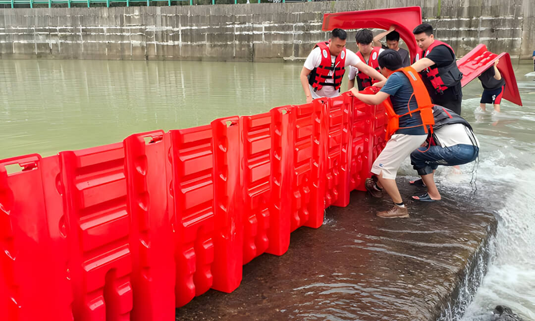 Comparison-of-Aluminum-Flood-Barriers-and-ABS-Flood-Barriers-03
